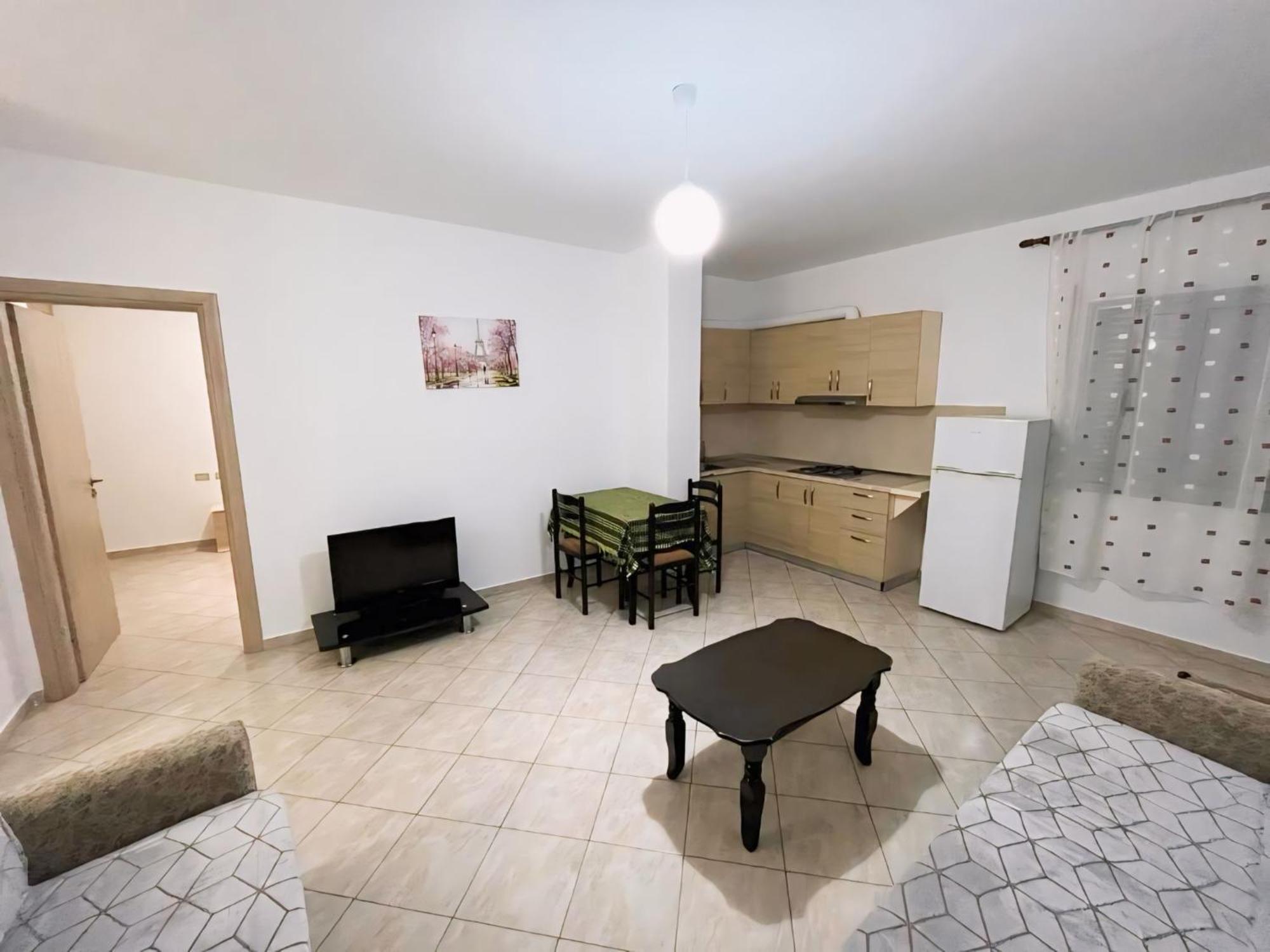 Gerald'S Central Apartments Vlore Luaran gambar
