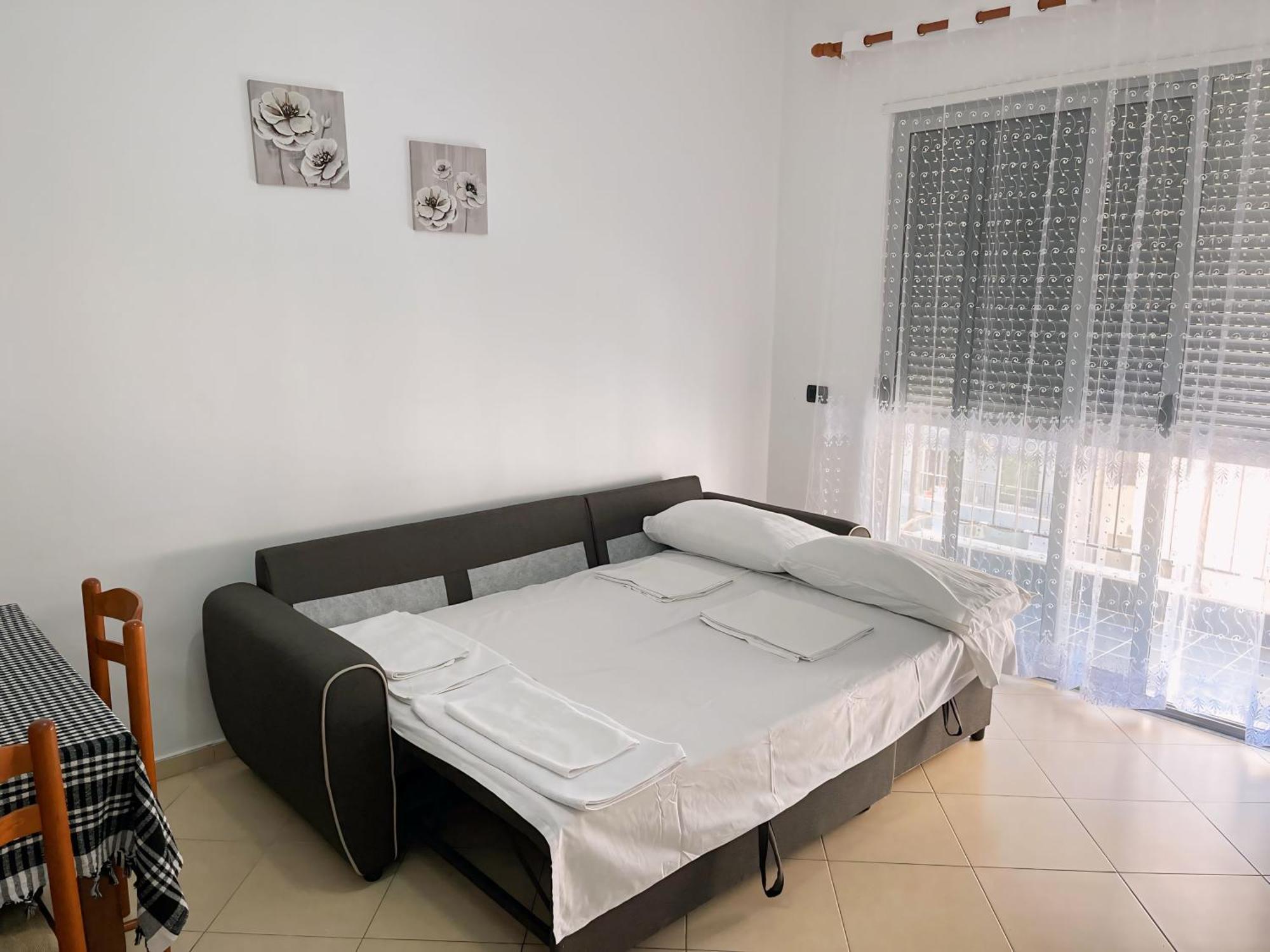 Gerald'S Central Apartments Vlore Luaran gambar