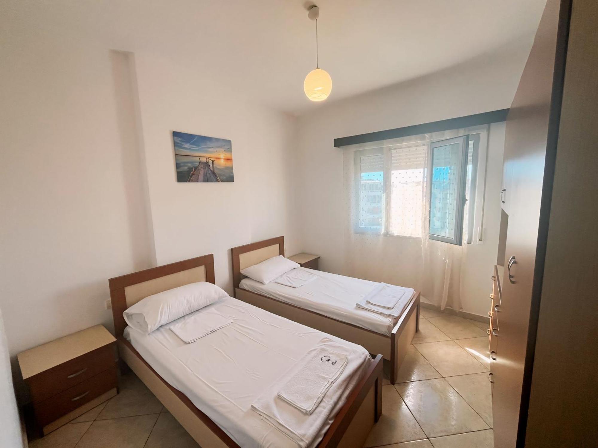 Gerald'S Central Apartments Vlore Luaran gambar