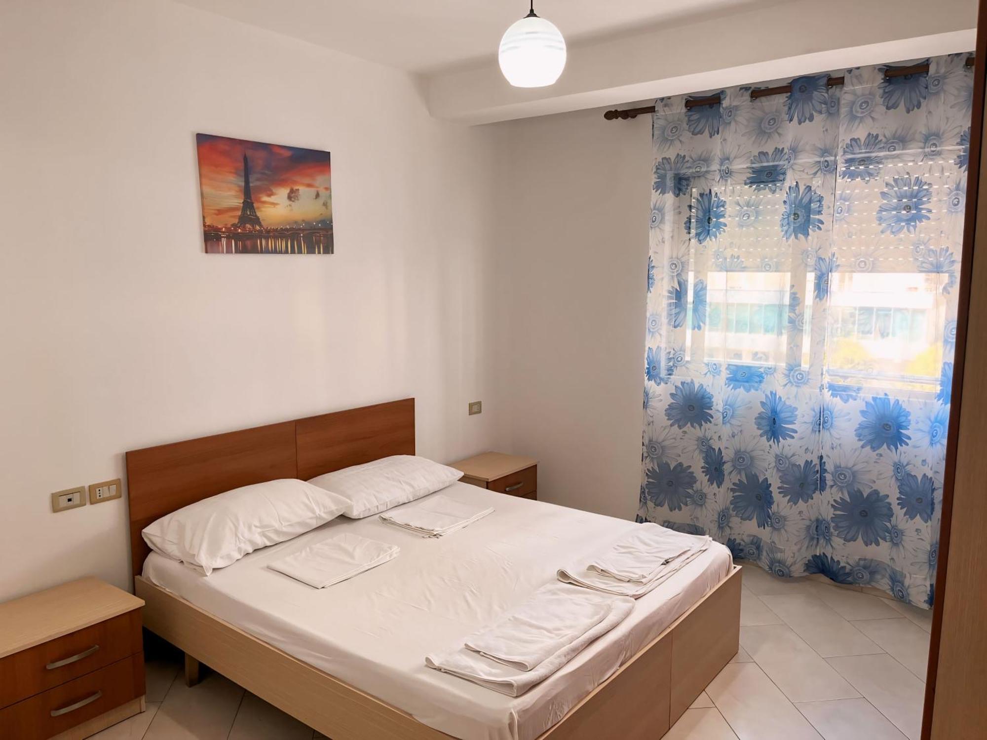 Gerald'S Central Apartments Vlore Luaran gambar