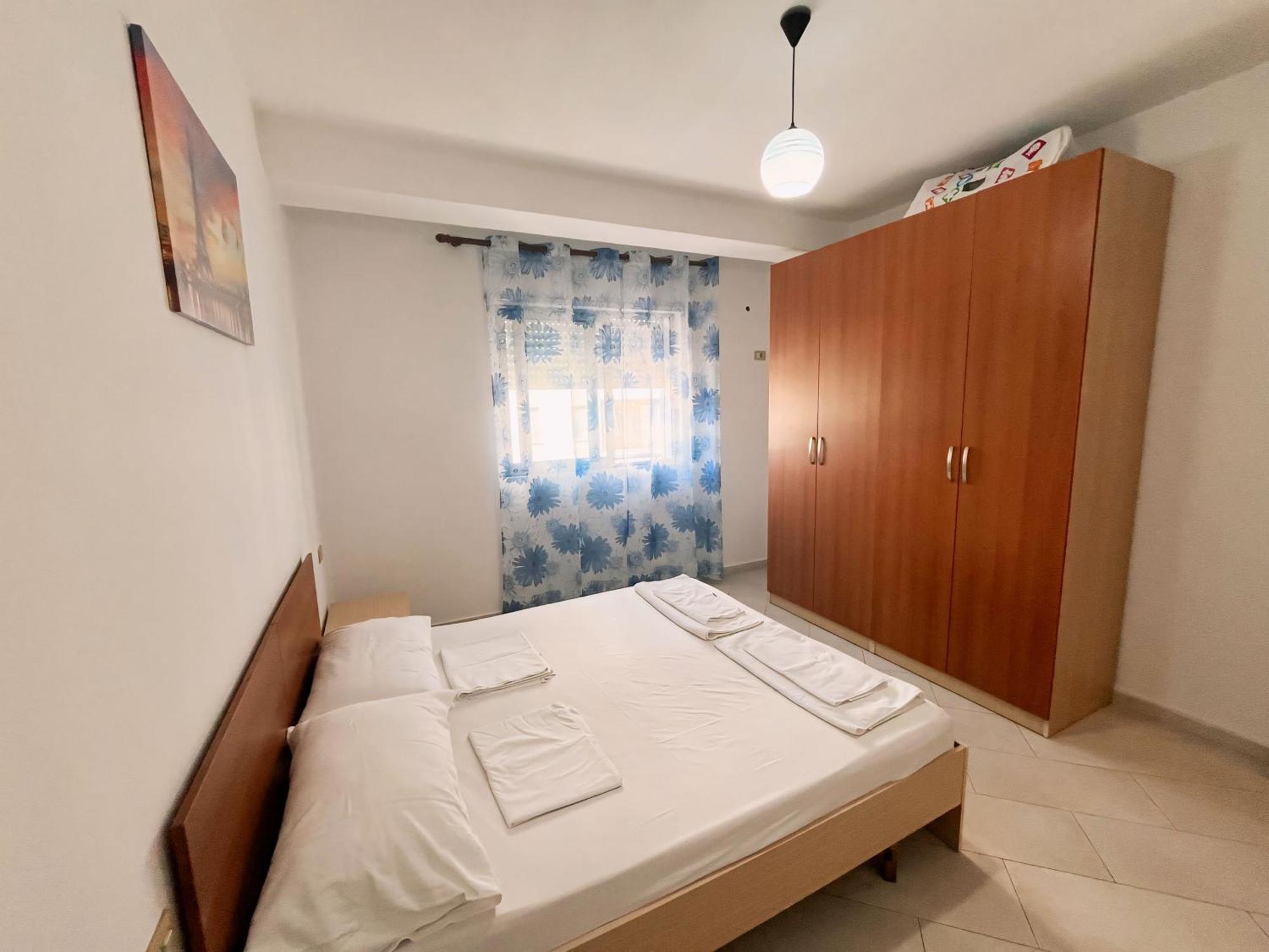 Gerald'S Central Apartments Vlore Luaran gambar
